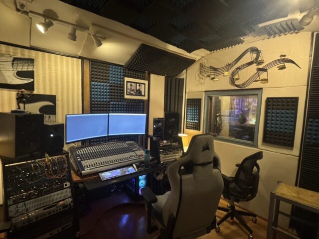 Control Room Large
